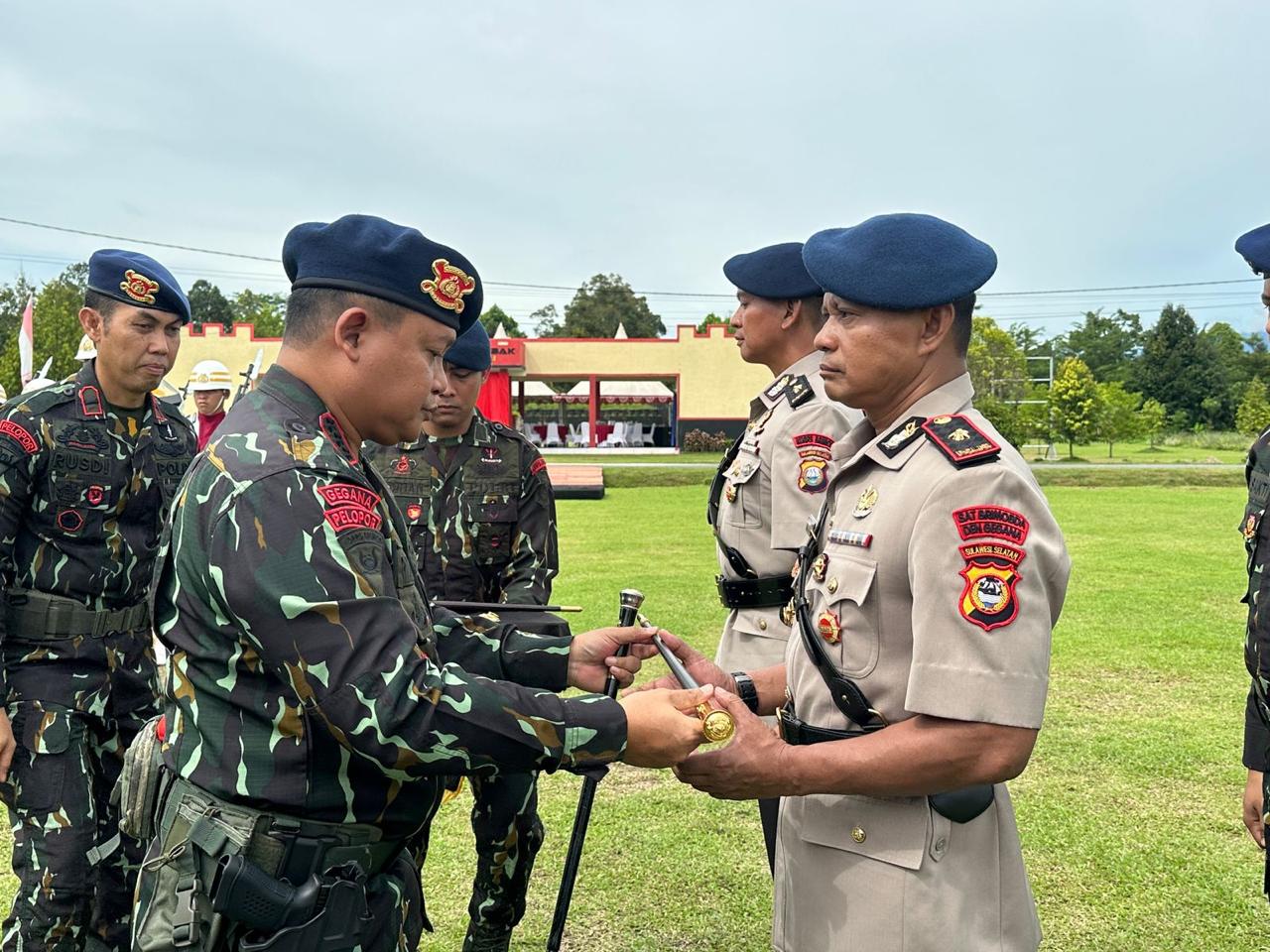 Sertijab Danyon D Pelopor Satbrimob Polda Sulsel Berlangsung Khidmat