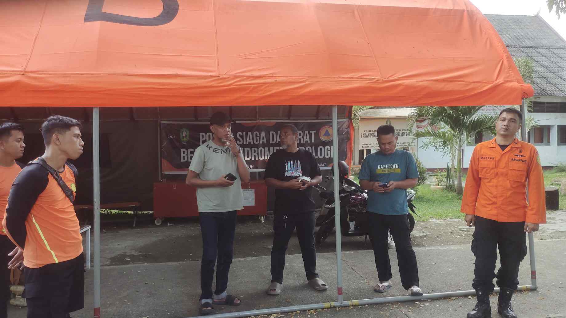 Basarnas Bone Terjunkan Enam Personel Cari ABK KM 3 Putri 777 yang Hilang di Perairan Limpoge