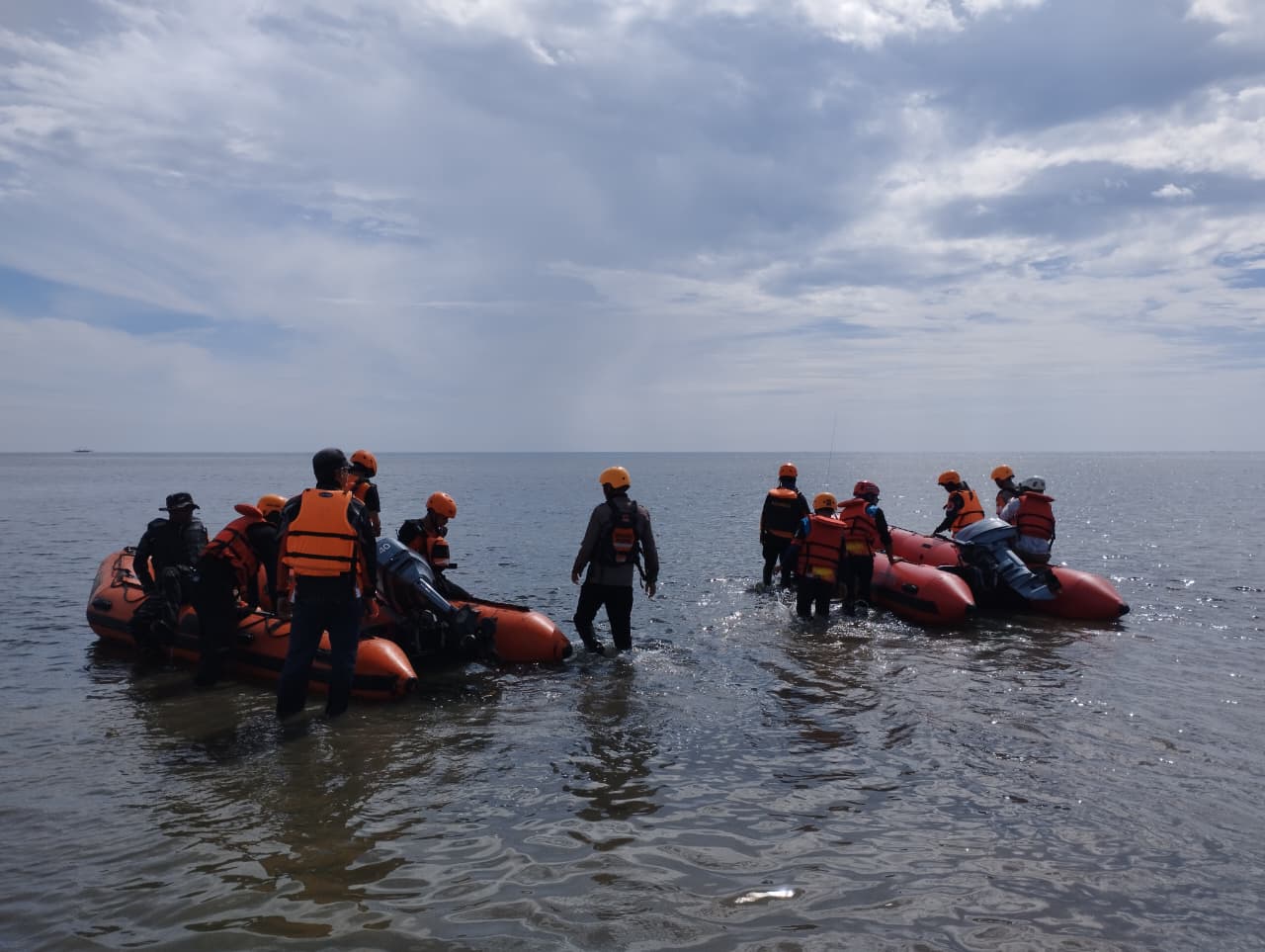 Operasi SAR Hari Keempat, Area Pencarian ABK KM 3 Putri 777 Diperluas Hingga Perairan Bulukumba