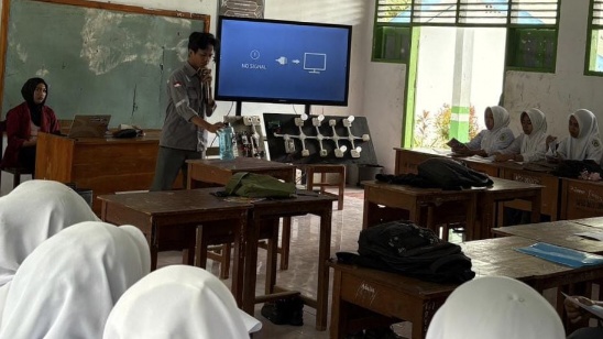 Prodi TRIL UMSI Perkenalkan Pendidikan Vokasi kepada Siswa SMA Negeri 23 Bone