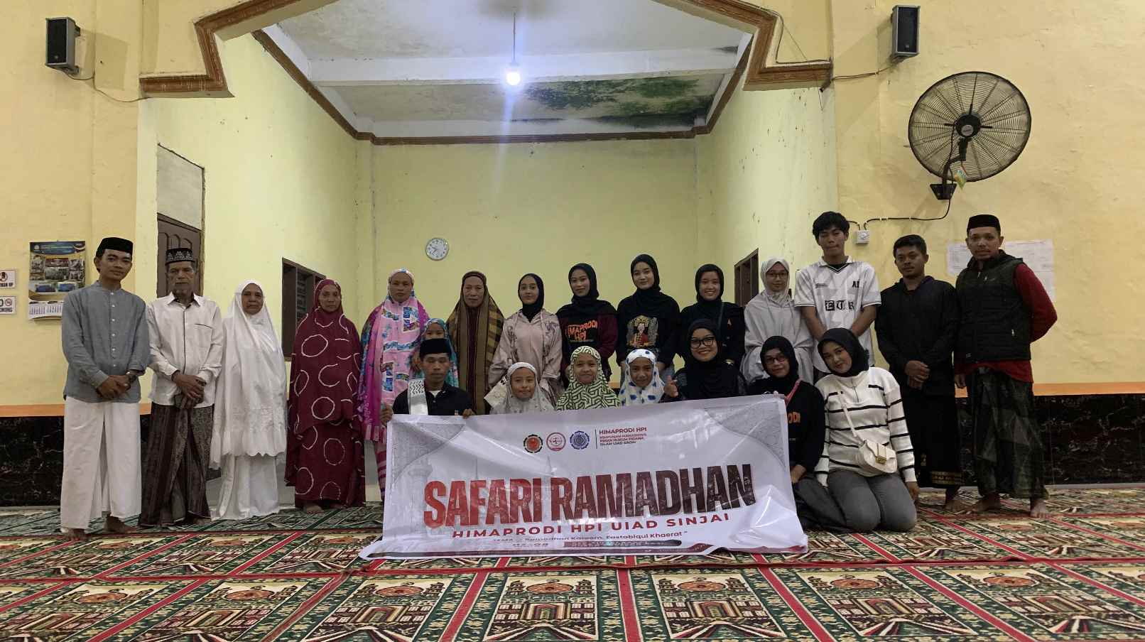 Himaprodi HPI UIAD Gelar Safari Ramadan Di Desa Turunan Baji, Sinjai Barat