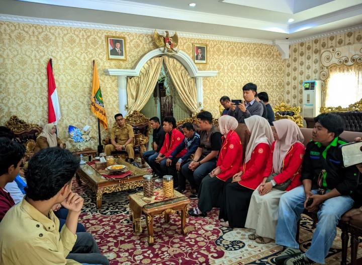 Bupati Sinjai Janji Kawal Aspirasi Listrik Kampung Boja hingga ke Provinsi