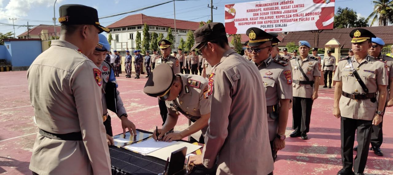 Mutasi Besar di Polres Sinjai, Kapolres Tekankan Kinerja Inovatif dan Penguatan Kamtibmas