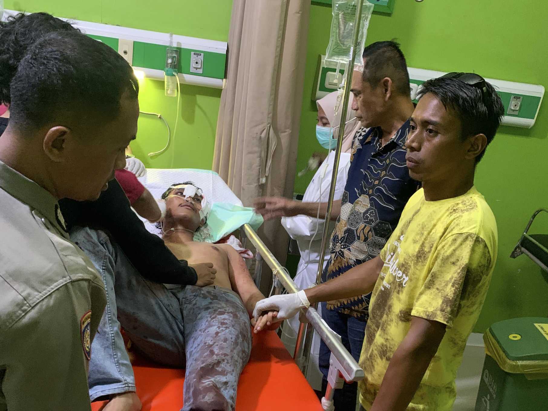 Buta Karena Cemburu! Tak Terima Istri Digoda, Duel Maut Ayah-Anak vs Tetangga Pecah di Sinjai