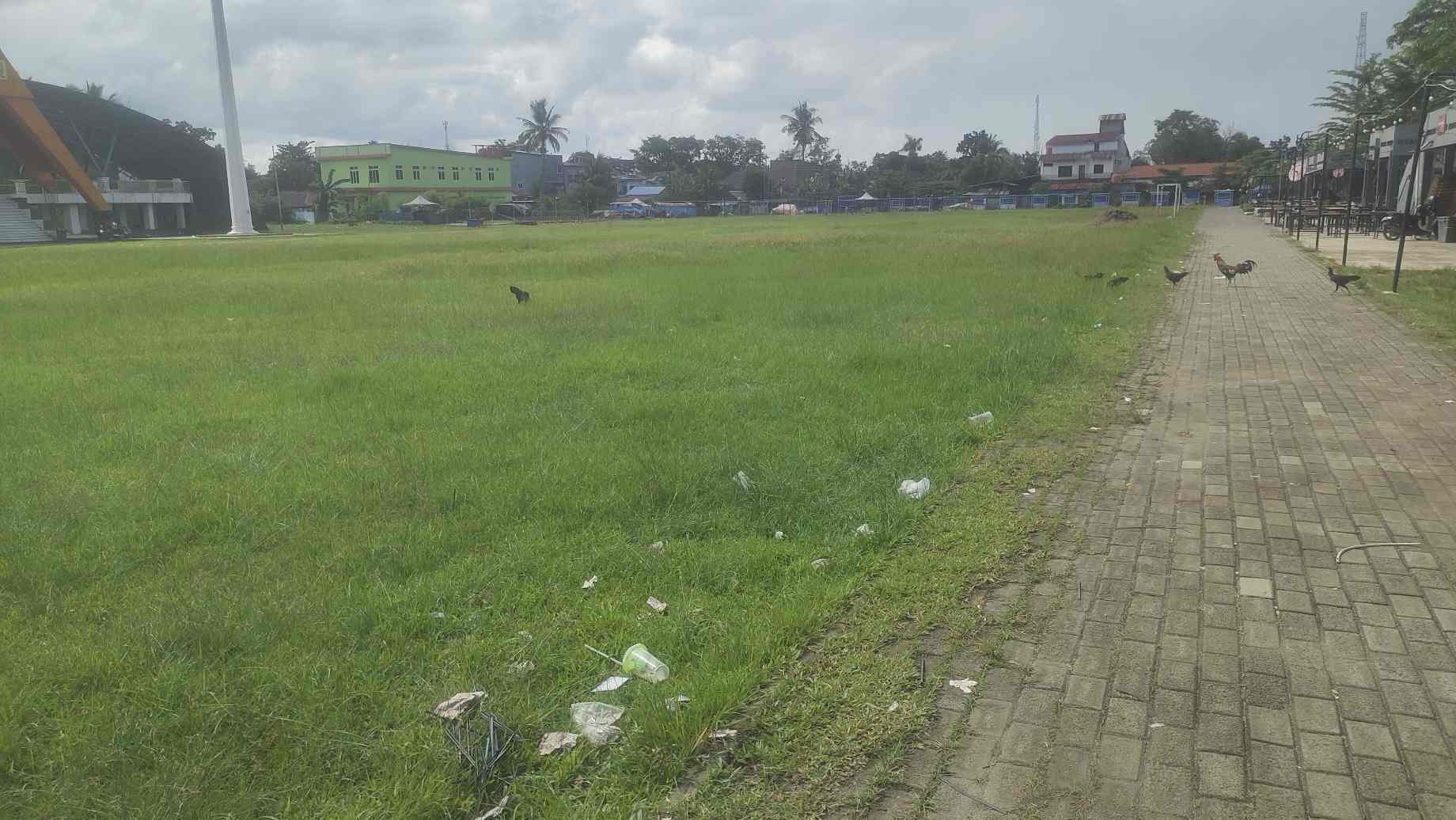 Telan Anggaran Rp7 Miliar, Alun-Alun Sinjai Bersatu Kini Disorot karena Diduga Kurang Terawat