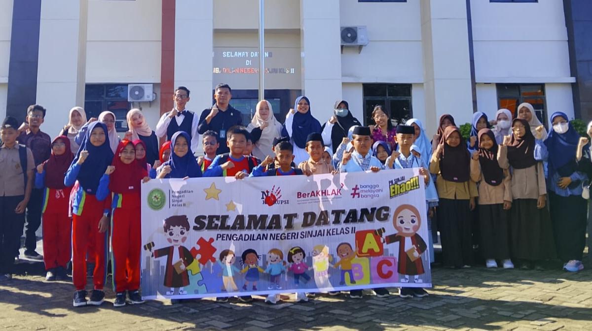 Pengadilan Negeri Sinjai Jadi Sarana Edukasi Ramah Anak Tanamkan Nilai Keadilan Sejak Dini