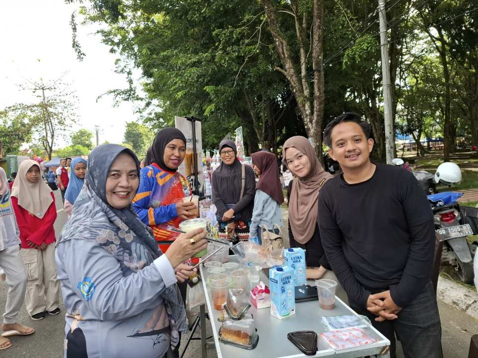 Peringati Hari Lingkungan Hidup, Bupati Ratnawati Ajak Warga Sinjai Kurangi Sampah Plastik