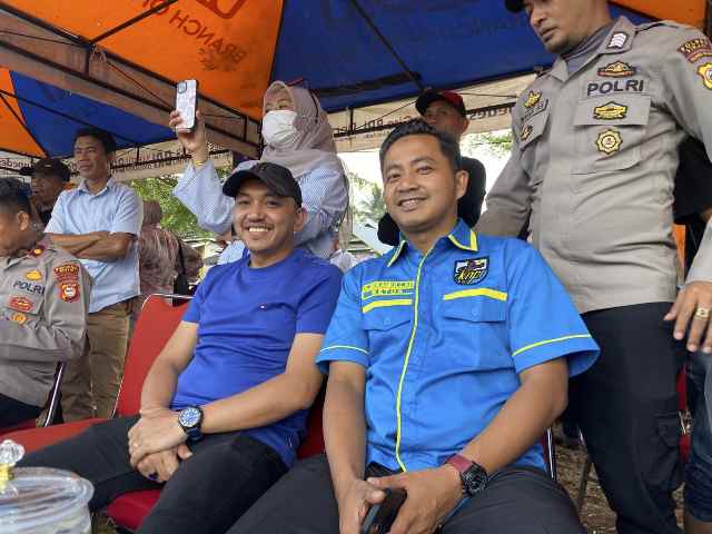 Potret Dua Tokoh Muda Sinjai Hadiri Final Samaenre Cup I, Jadi Perhatian Warga