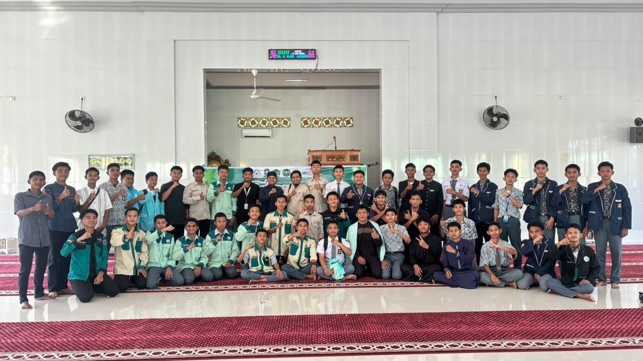 170 Pelajar Rohis Sekolah se-Sinjai Ikuti Tabligh Akbar “Your Future is Worth Protecting”