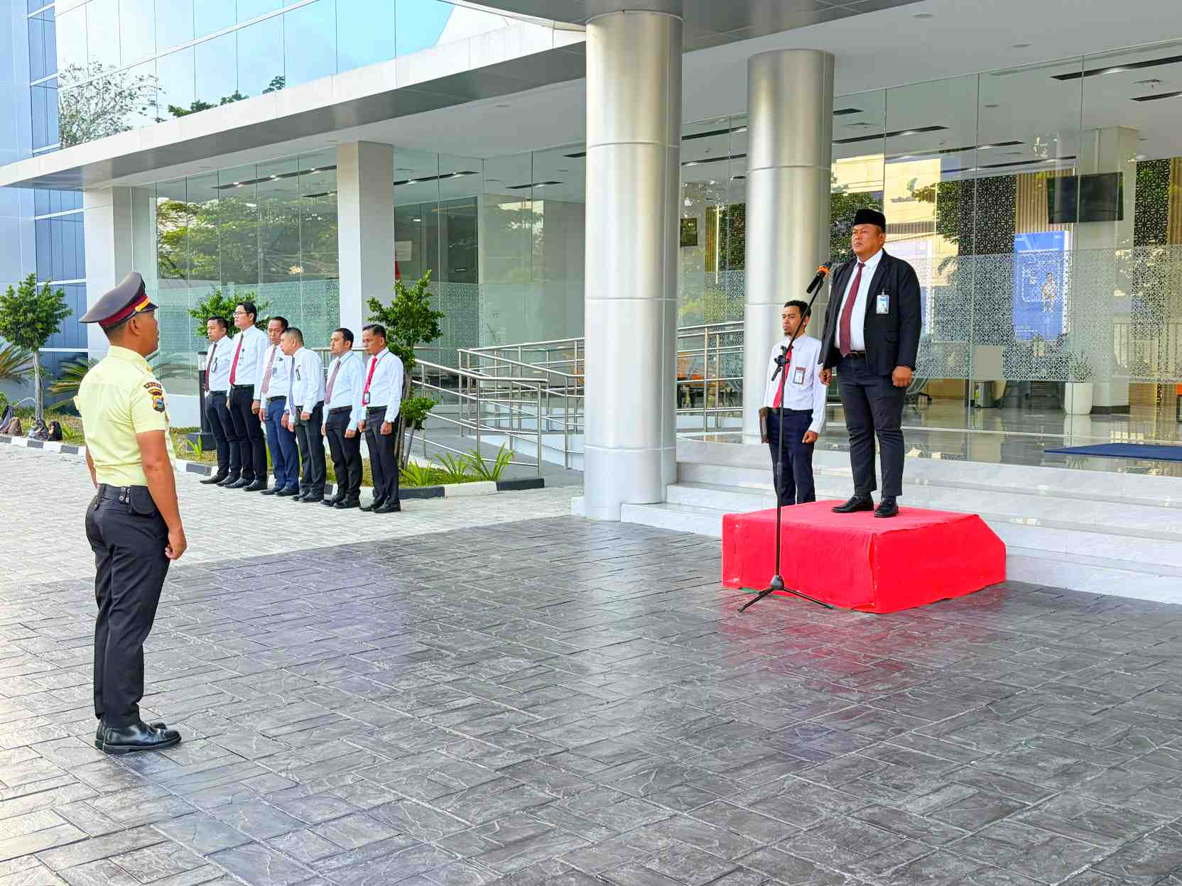 Hari Kesaktian Pancasila, BRI Sinjai Tekankan Integritas dan Pelayanan untuk Masyarakat
